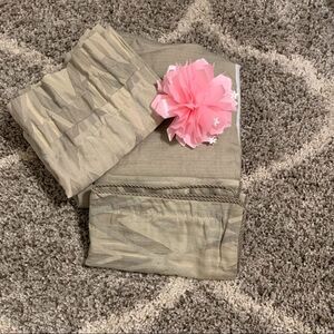 🌸 LNT Home Valance, Bed Skirt and Pillow Sham